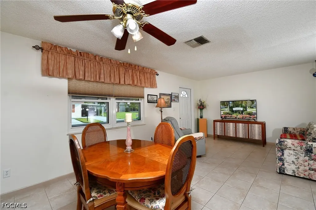 45 Desert Candle Circle Lehigh Acres FL 33936