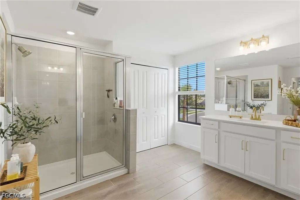 10984 Elmtree Loop Fort Myers FL 33913
