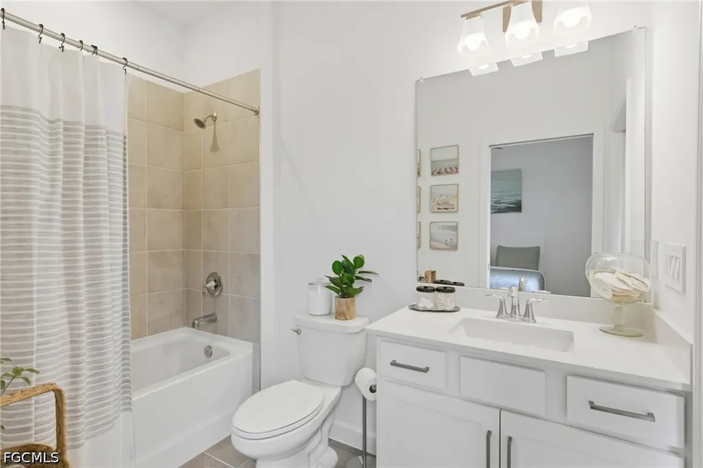10984 Elmtree Loop Fort Myers FL 33913