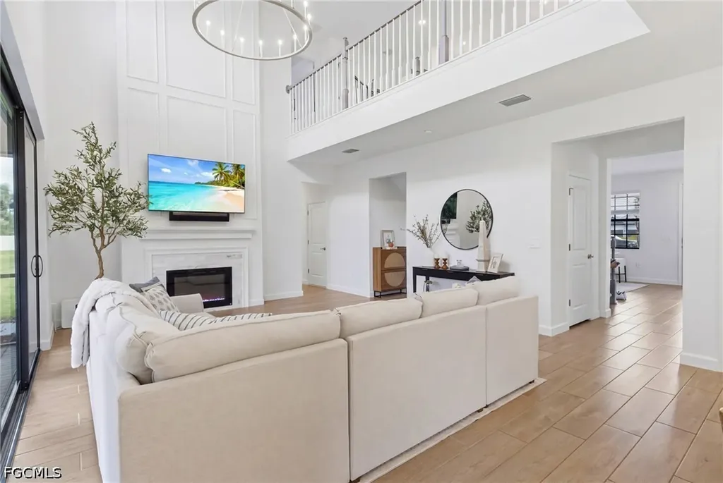 10984 Elmtree Loop Fort Myers FL 33913