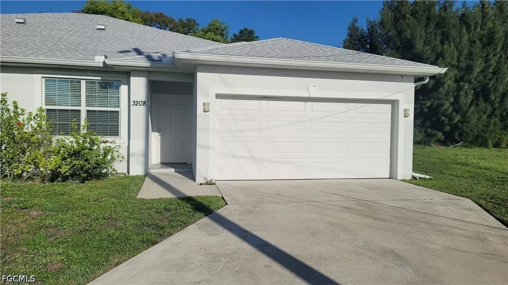 3208 SW 17th Place Cape Coral FL 33914