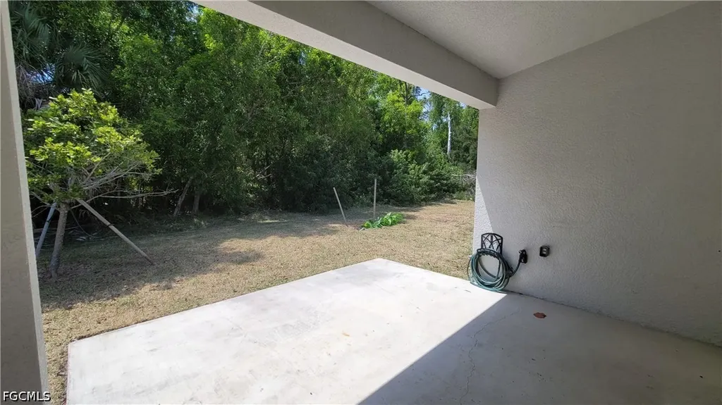 3208 SW 17th Place Cape Coral FL 33914