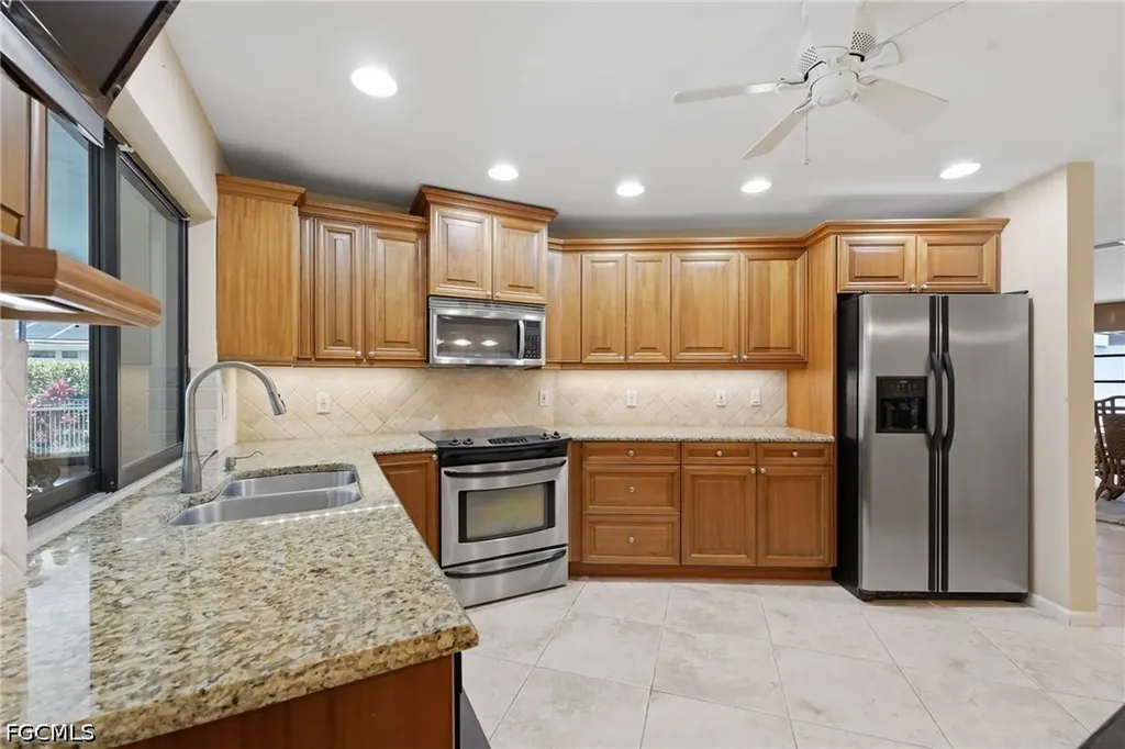 1941 Princess Court Naples FL 34110