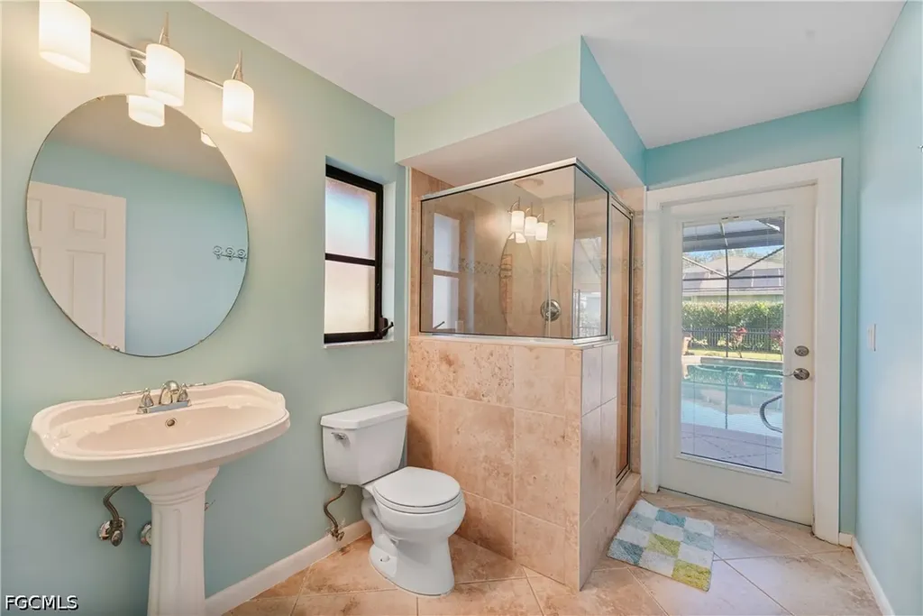 1941 Princess Court Naples FL 34110