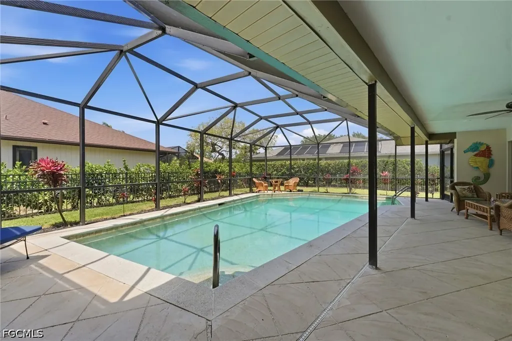 1941 Princess Court Naples FL 34110