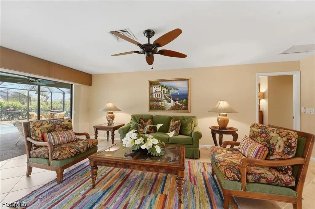 1941 Princess Court Naples FL 34110