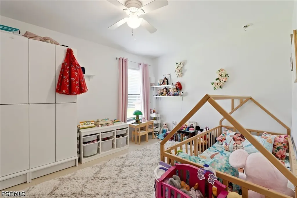 1023 / 1025 Andalusia Boulevard Cape Coral FL 33909
