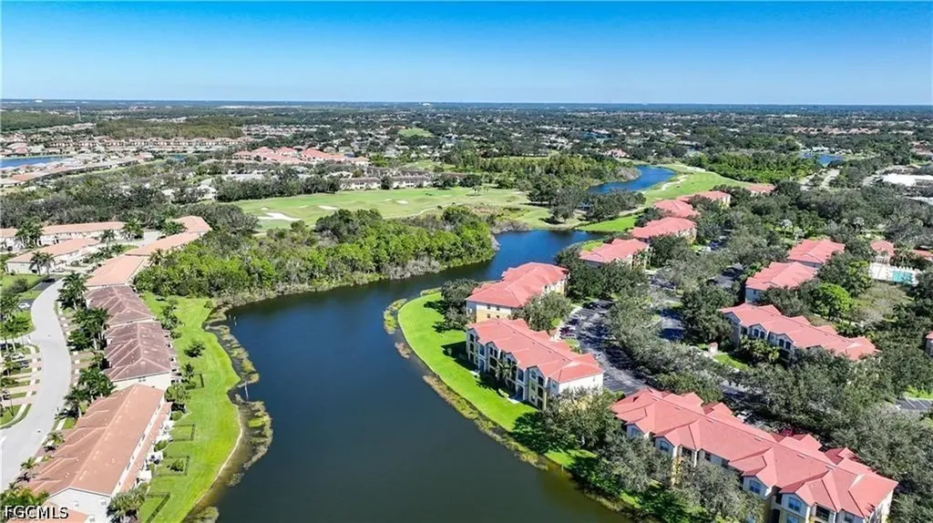 11510 Villa Grand Fort Myers FL 33913