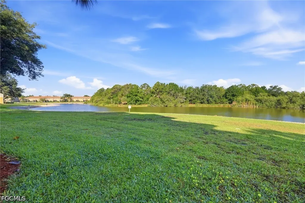 11510 Villa Grand Fort Myers FL 33913