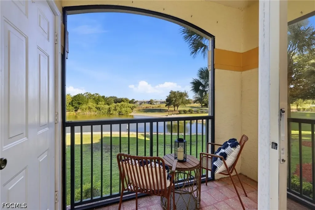 11510 Villa Grand Fort Myers FL 33913