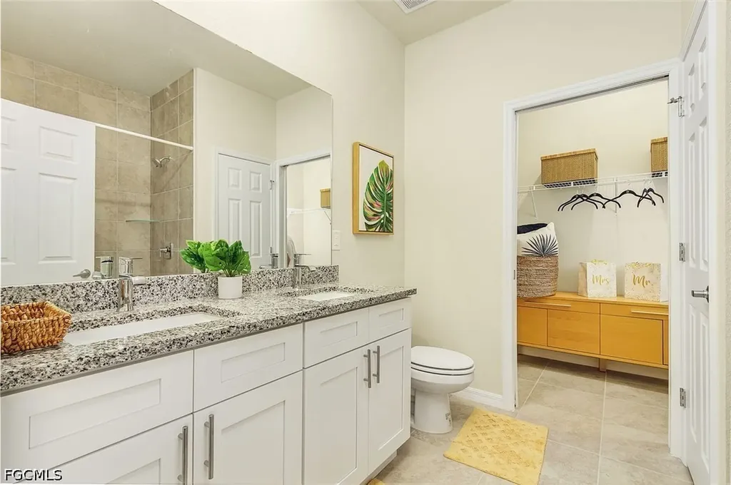 1823 NE 2nd Terrace Cape Coral FL 33993