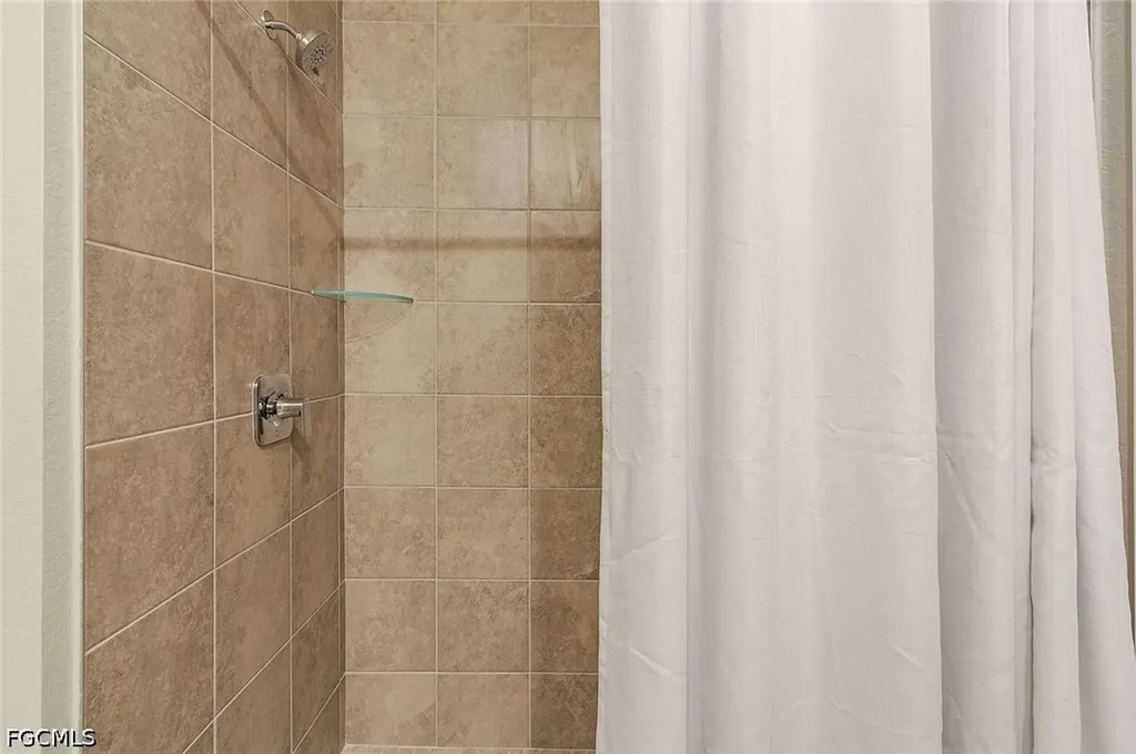 1823 NE 2nd Terrace Cape Coral FL 33993