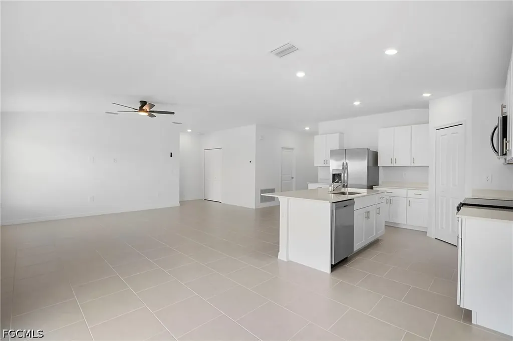 4087 Lattuca Lane North Fort Myers FL 33917