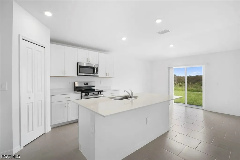 4087 Lattuca Lane North Fort Myers FL 33917
