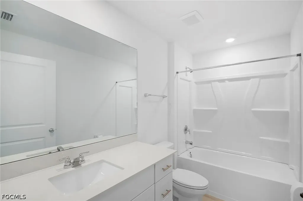 4087 Lattuca Lane North Fort Myers FL 33917