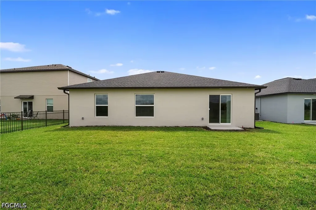4087 Lattuca Lane North Fort Myers FL 33917