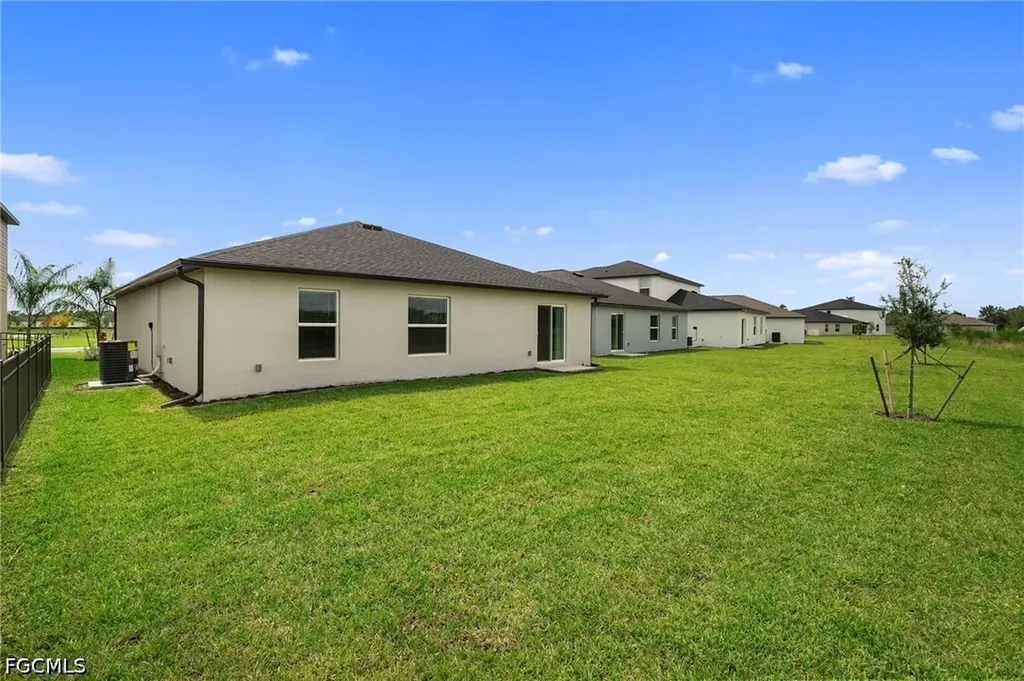 4087 Lattuca Lane North Fort Myers FL 33917