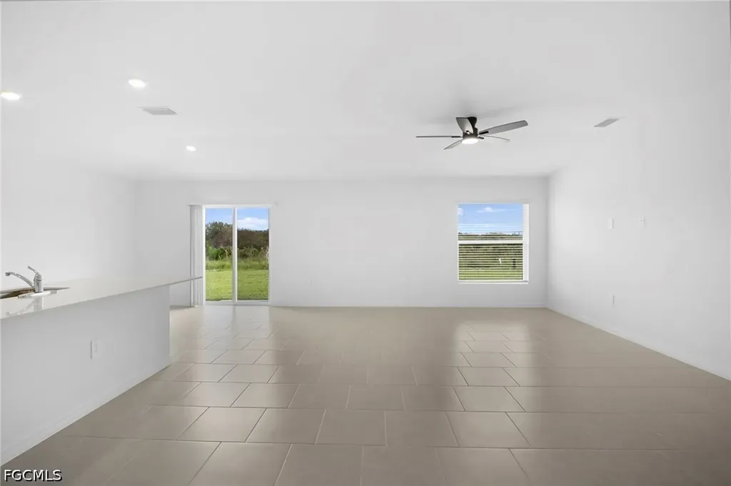 4087 Lattuca Lane North Fort Myers FL 33917