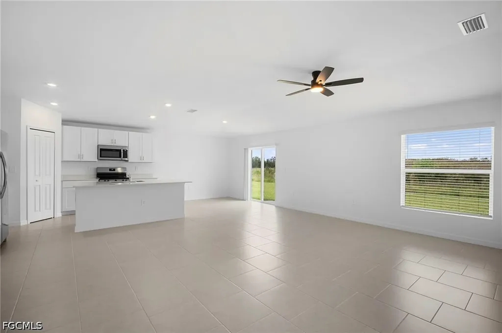 4087 Lattuca Lane North Fort Myers FL 33917