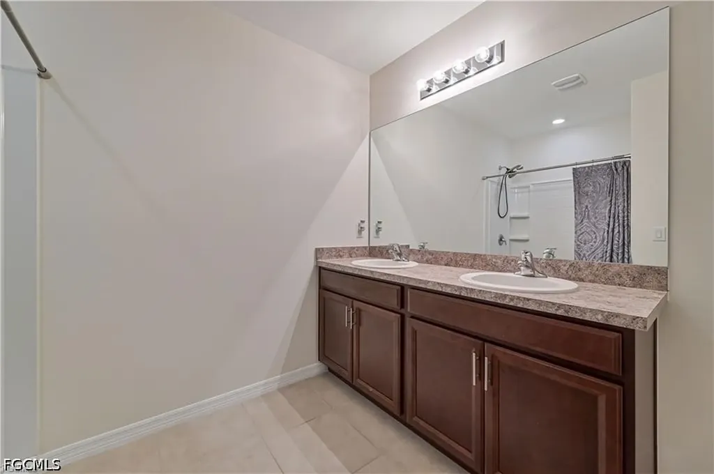 10507 Crossback Lane Lehigh Acres FL 33936