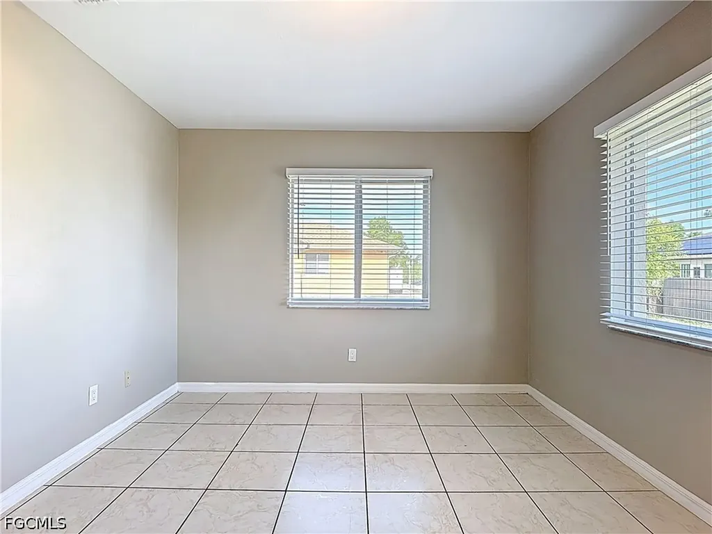 3110 5th Street SW Lehigh Acres FL 33976