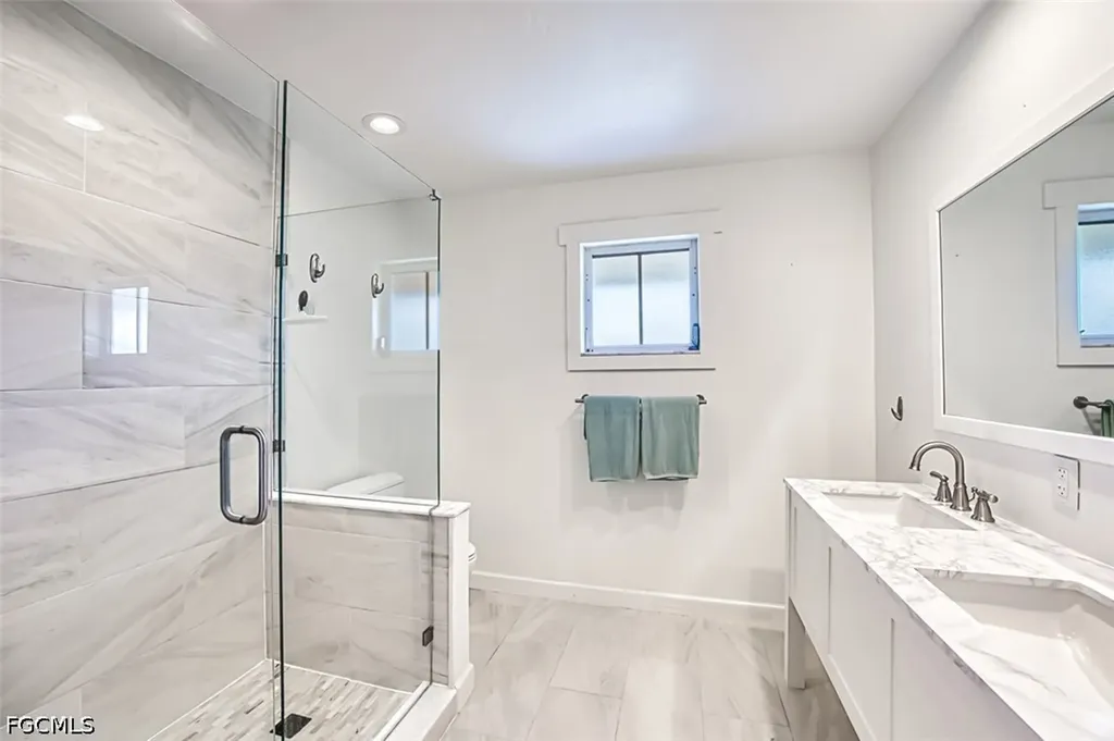 220 Palm Lake Drive Sanibel FL 33957
