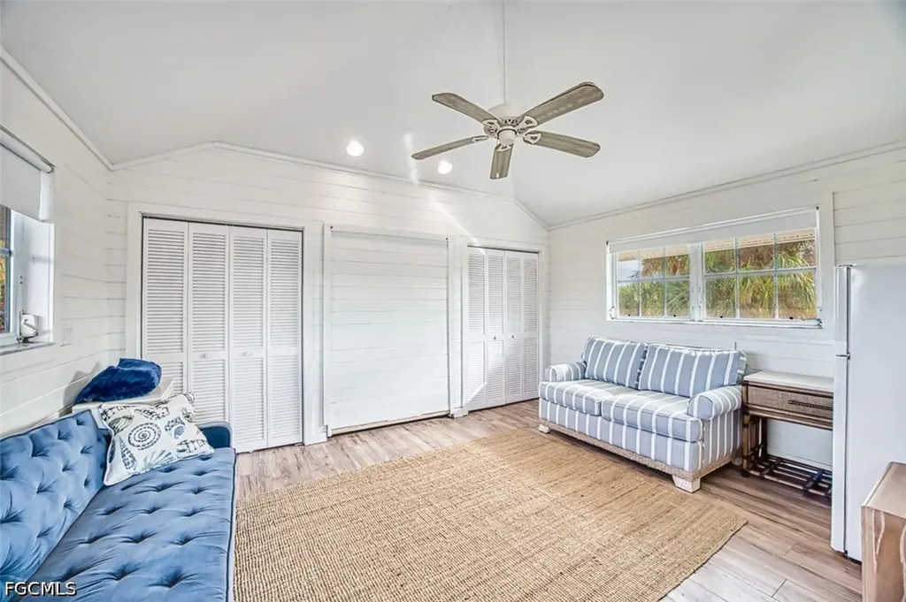 220 Palm Lake Drive Sanibel FL 33957