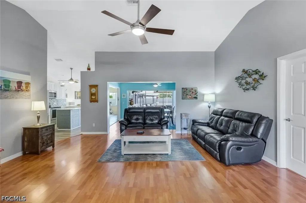 2004 SE 8th Avenue Cape Coral FL 33990