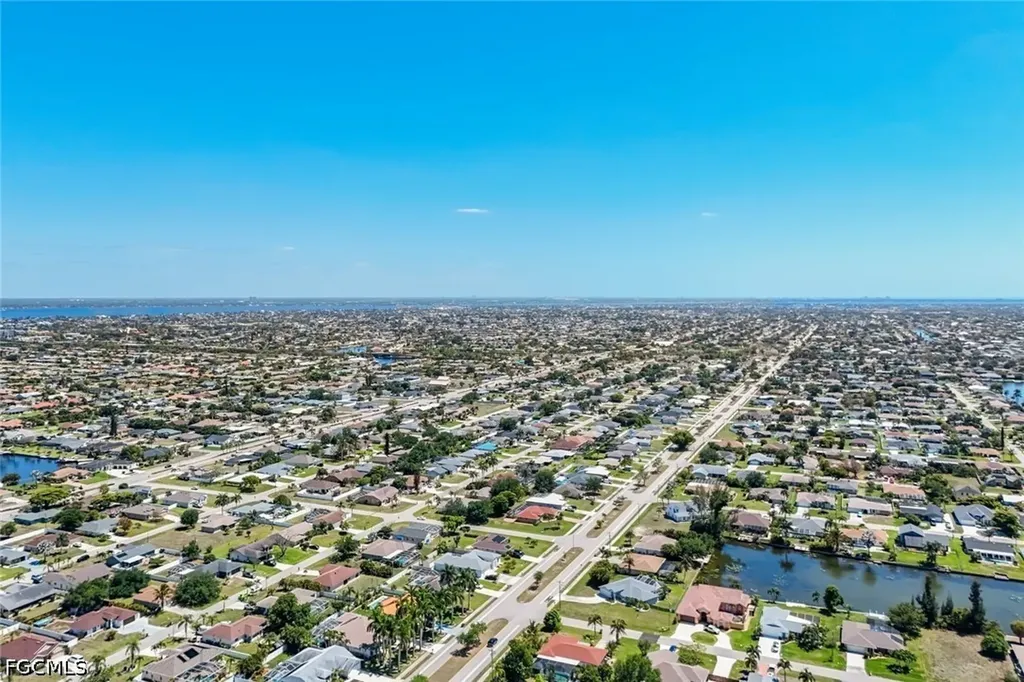 2004 SE 8th Avenue Cape Coral FL 33990