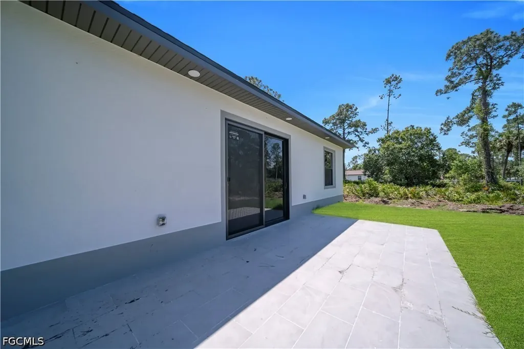 1009 Moore Avenue Lehigh Acres FL 33972