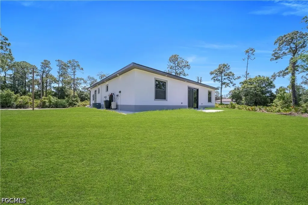 1009 Moore Avenue Lehigh Acres FL 33972