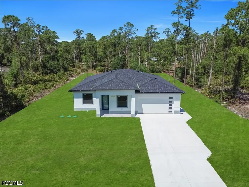 1009 Moore Avenue Lehigh Acres FL 33972
