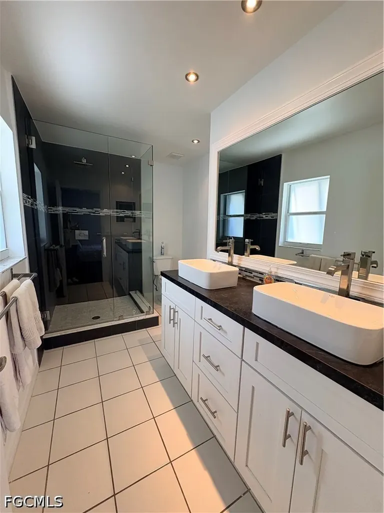 2823 SW 39th Terrace Cape Coral FL 33914