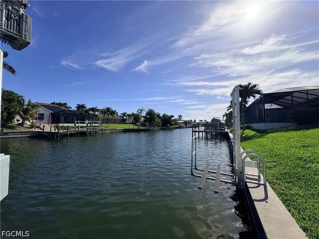 2823 SW 39th Terrace Cape Coral FL 33914