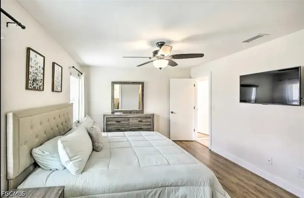 2806 SW 38th Terrace Cape Coral FL 33914