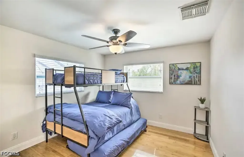 2806 SW 38th Terrace Cape Coral FL 33914