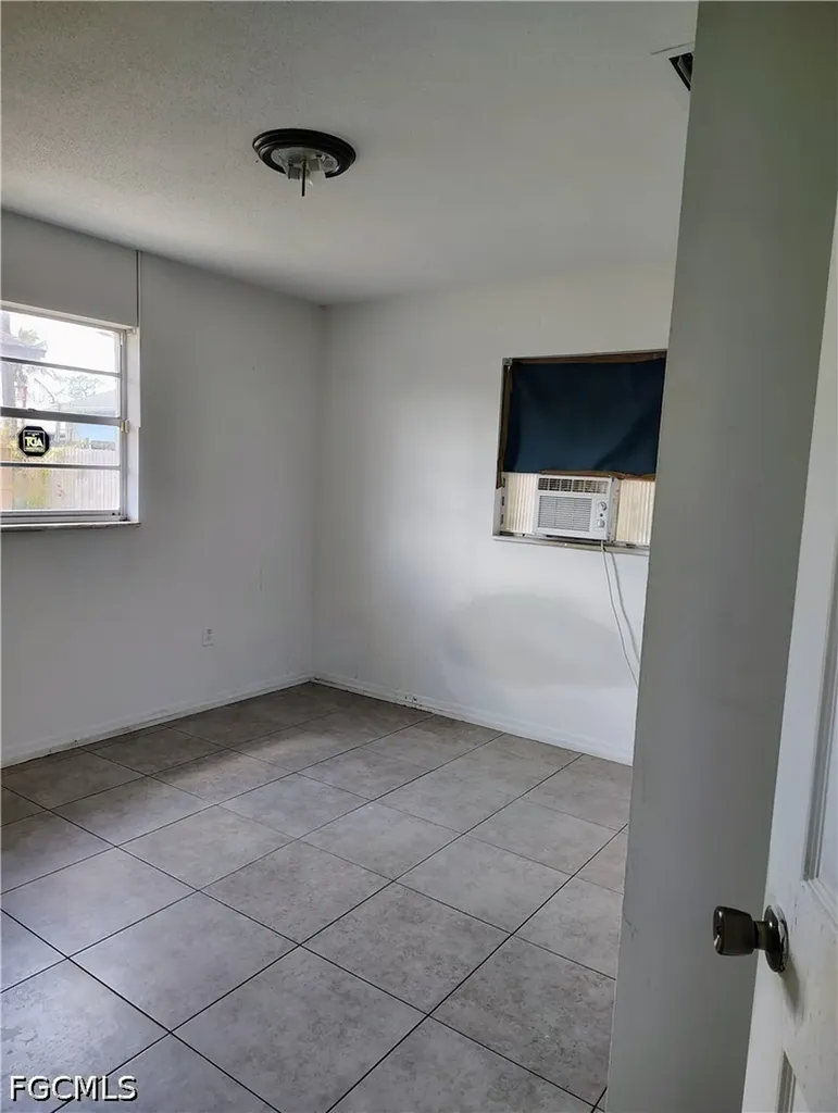 1722 Maple Drive Fort Myers FL 33907