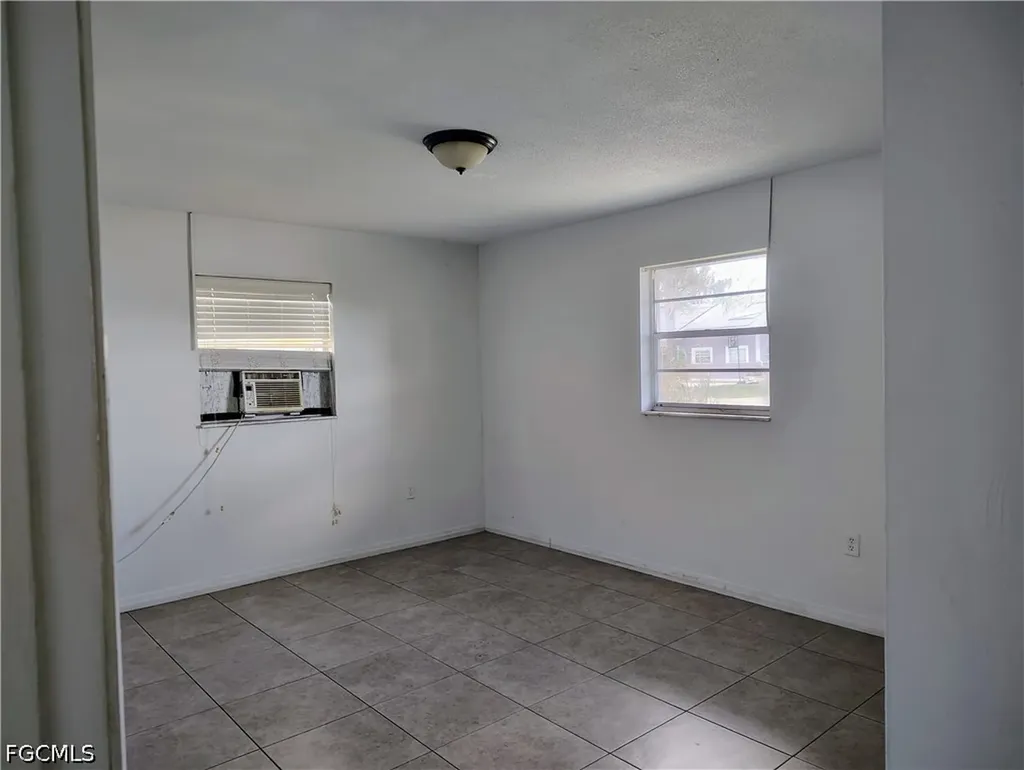 1722 Maple Drive Fort Myers FL 33907