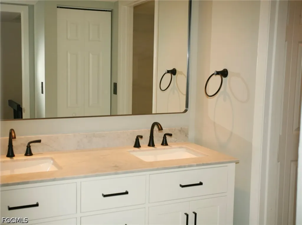 1653 Park Meadows Drive Fort Myers FL 33907