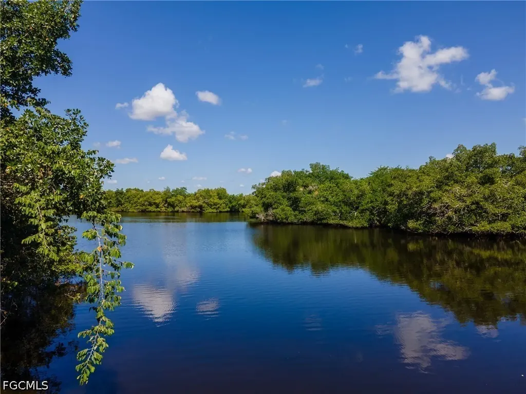 4628 Little River Lane Fort Myers FL 33905