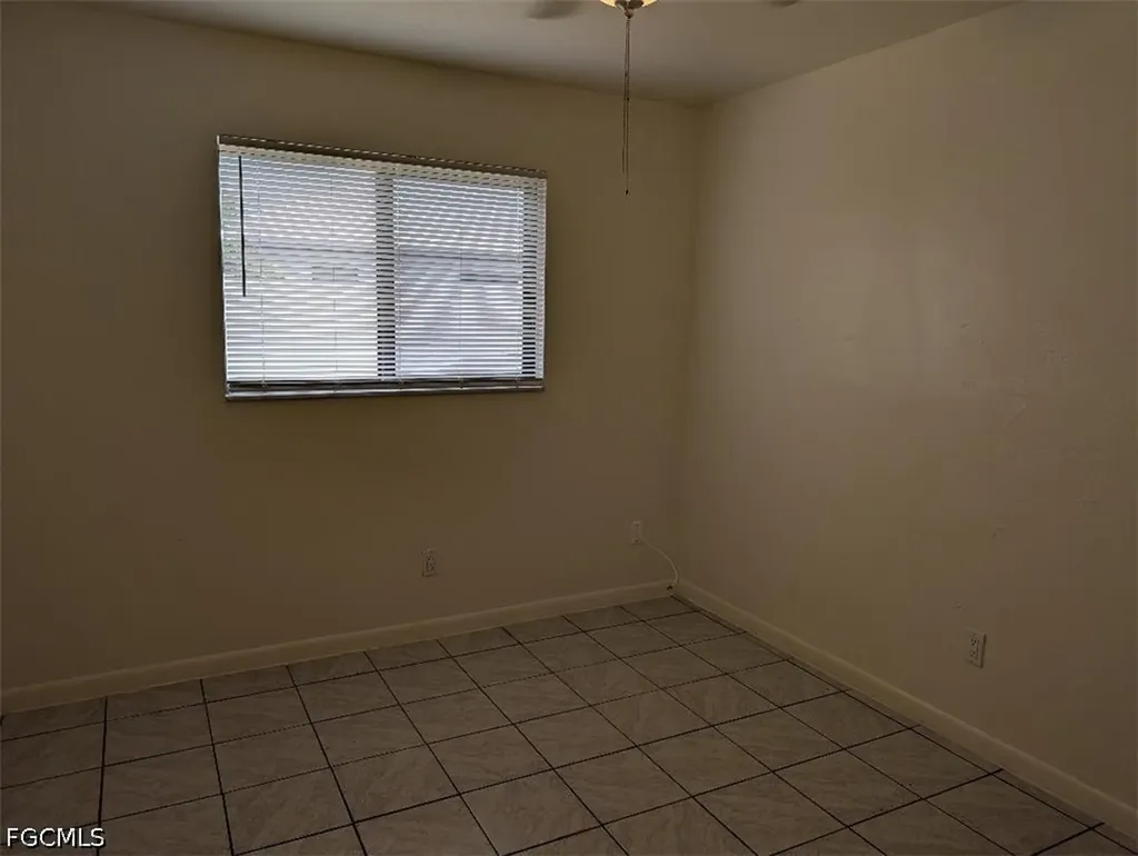 1318 SE 40th Terrace Cape Coral FL 33904