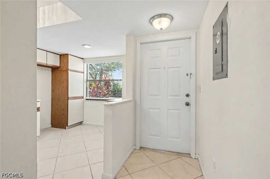 3739 SW 9th Avenue Cape Coral FL 33914