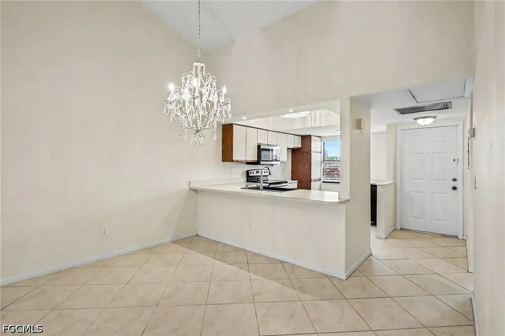 3739 SW 9th Avenue Cape Coral FL 33914