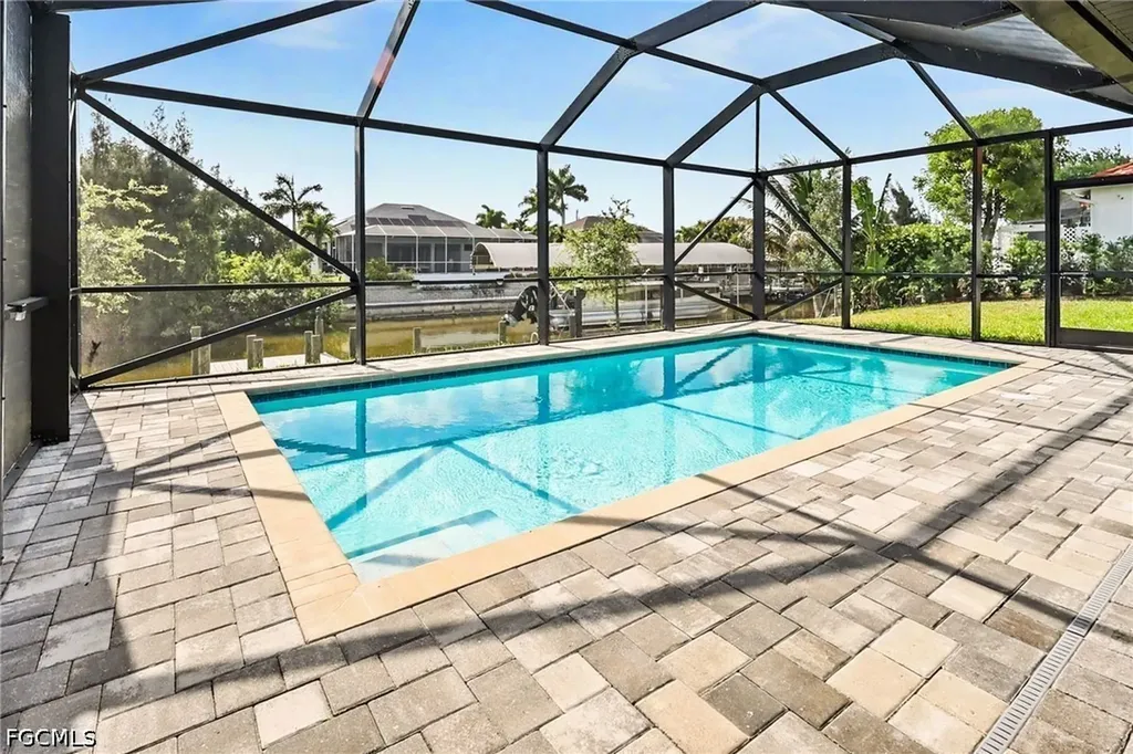 1732 SW 17th Avenue Cape Coral FL 33991