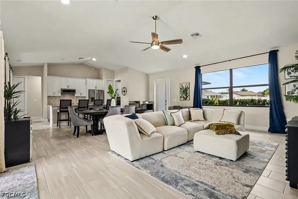 1732 SW 17th Avenue Cape Coral FL 33991