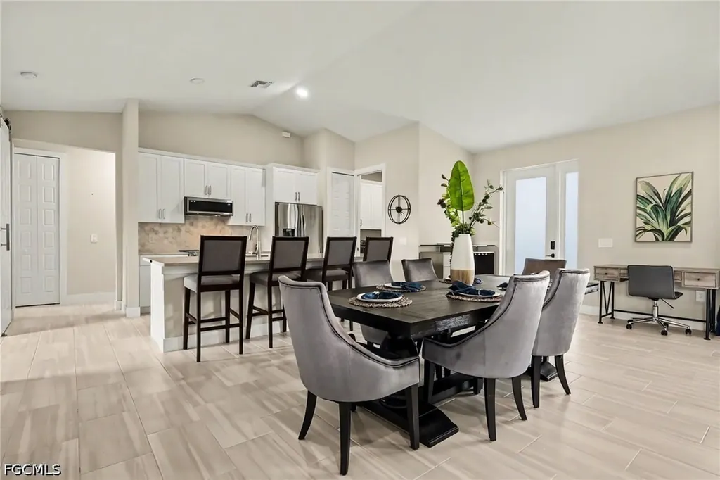 1732 SW 17th Avenue Cape Coral FL 33991