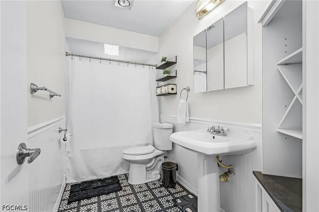 5479 Chablis Lane Fort Myers FL 33919