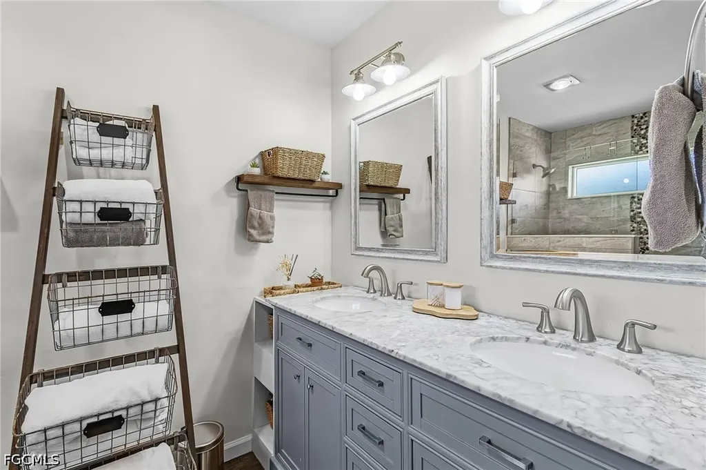 5479 Chablis Lane Fort Myers FL 33919