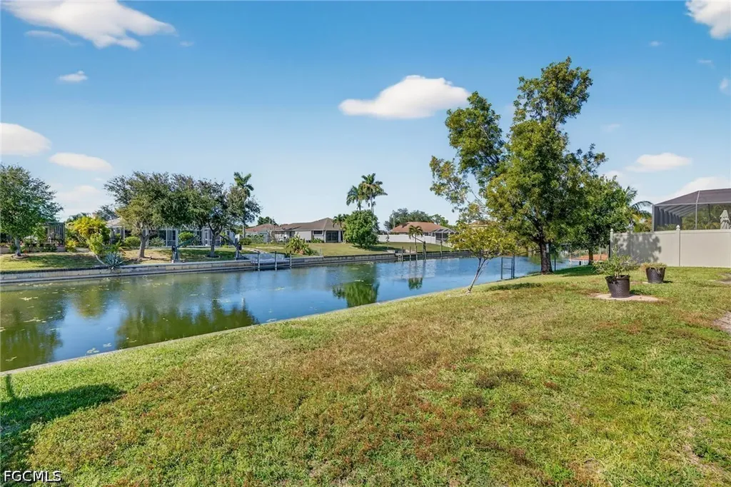 404 NE 18th Avenue Cape Coral FL 33909