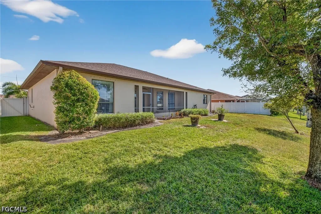 404 NE 18th Avenue Cape Coral FL 33909